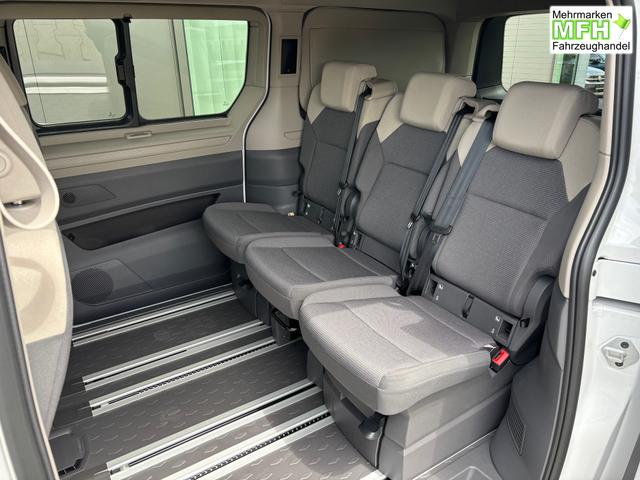 Volkswagen T7 California Beach Tour 2.0 TDI 150PS DSG, 5 Sitzer + 4 Schlafplätze, Drehsitze vorn, Privacy-Glas, Technikbox 230V, Aufstelldach, Klima, Parksensoren, Radio Ready2Discover App-Connect, M-Lederlenkrad, Schiebetüre links/rechts, Digital Cockpit, ACC/Tempomat, SIDE ASSIST 