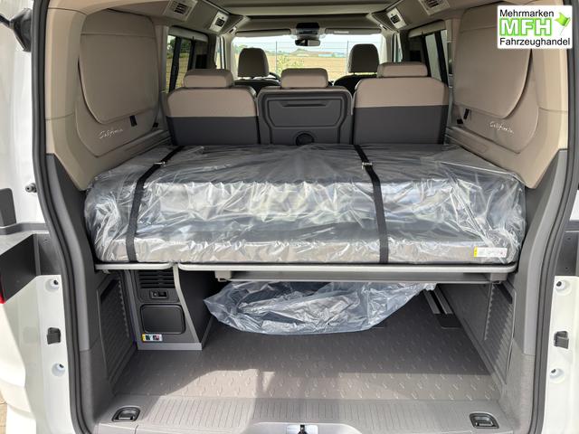 Volkswagen T7 California Beach Tour 2.0 TDI 150PS DSG, 5 Sitzer + 4 Schlafplätze, Drehsitze vorn, Privacy-Glas, Technikbox 230V, Aufstelldach, Klima, Parksensoren, Radio Ready2Discover App-Connect, M-Lederlenkrad, Schiebetüre links/rechts, Digital Cockpit, ACC/Tempomat, SIDE ASSIST 