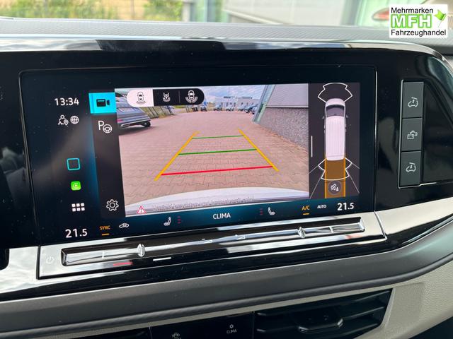 Volkswagen T7 California Beach Tour 2.0 TDI 150PS DSG, 5 Sitzer + 4 Schlafplätze, Drehsitze vorn, Privacy-Glas, Technikbox 230V, Aufstelldach, Klima, Parksensoren, Radio Ready2Discover App-Connect, M-Lederlenkrad, Schiebetüre links/rechts, Digital Cockpit, ACC/Tempomat, SIDE ASSIST 