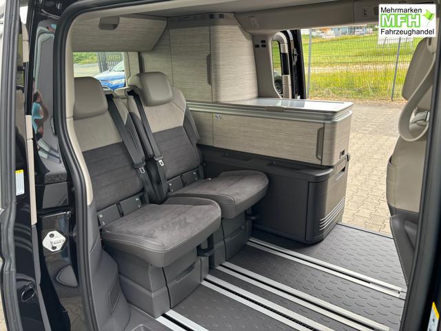 Volkswagen T7 California Beach 2.0 TSI 204PS DSG (AUTOMATIK), Aufstelldach, Klimaanlage, Parksensoren vorne und hinten, Digital Cockpit Pro, Radio Ready2Discover 10" + Wireless App-Connect, SIDE ASSIST, ACC, LED-Scheinwerfer, M-Lederlenkrad, Schiebetüren links rechts 