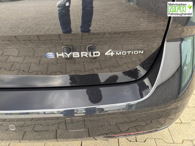 Volkswagen T7 California Beach 2.0 TSI 204PS DSG (AUTOMATIK), Aufstelldach, Klimaanlage, Parksensoren vorne und hinten, Digital Cockpit Pro, Radio Ready2Discover 10" + Wireless App-Connect, SIDE ASSIST, ACC, LED-Scheinwerfer, M-Lederlenkrad, Schiebetüren links rechts 