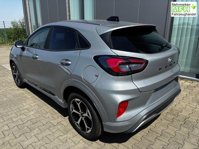 Ford Puma ST-Line 1.0 EcoBoost 125PS AUTOMATIK, SOLAR-SILVER Metallic, 17" Alu, NAVIGATION, Klimaautomatik, Privacy-Glas, Parksensoren hinten, R&uuml;ckfahrkamera, Tempomat, Sportfahrwerk 