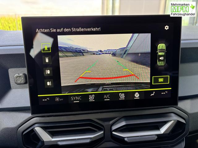 Dacia Bigster Essential 1.2 mild-hybrid 140, 17" Alufelgen, Klimaanlage, Radio 10", Parksensoren hinten, R&uuml;ckfahrkamera, Tempomat, Lederlenkrad, Dachreling 