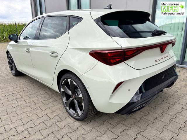Cupra Leon Basis 2.0 TDI 150PS DSG (AUTOMATIK), 5 Jahre Garantie, 18" Alufelgen, Voll-LED-Scheinwerfer, 3Z-Climatronic, ACC/Tempomat, Digitales Cockpit, Full Link, Parksensoren v/h, Privacy-Glas, Multifunktions-Lederlenkrad, LED-Nebelscheinwerfer 