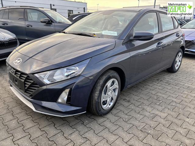 Hyundai i20 Blackline 1.0 T-GDI 90PS, 16" ALU SCHWARZ, SPIEGEL FULL-LED-SCHEINWERFER, NAVI 10,25", Winter-Pack: Sitzheizung + Lenkradheizung, Klimaautomatik, Privacy-Glas, Parksensoren hinten, R&uuml;ckfahrkamera, Tempomat, Lederlenkrad, Reserverad, Alarm, Armlehne 