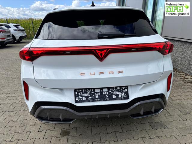 Cupra Terramar Basis 1.5 e-TSI 150PS DSG, 5 Jahre Garantie, 18" Alu, Climatronic, Parksensoren vorn/hinten, Rückfahrkamera, Tempomat, Media 12,9" + Full Link, M-Lederlenkrad, Dachreling, LED-Scheinwerfer 