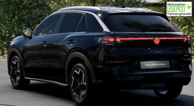 Volkswagen T-Roc LIFE 1.5 eTSI mild-hybrid 150PS DSG (AUTOMATIK), 16" Alufelgen, ACC Tempomat, Climatronic, R&uuml;ckfahrkamera, Parksensoren vorne/hinten, Radio 12,9" + Wireless App-Connect, Toter-Winkel-Warner, M-Lederlenkrad, Armlehne vorn, LED-Scheinwerfer, Dachreling 