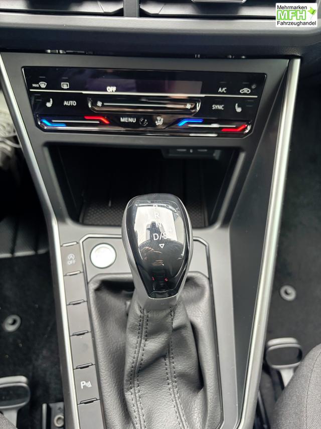 Volkswagen Taigo LIFE 1.5 TSI 150PS DSG/AUTOMATIK, Deep-Black-Metallic, 17" Alu Aberdeen, MATRIX-LED, Sitzheizung, Climatronic, Parksensoren vorn/hinten, R&uuml;ckfahrkamera, Radio Ready2Discover + Wireless App-Connect, Keyless Access, Licht-/Sicht, Privacy-Glas, M-Lederlenkrad 