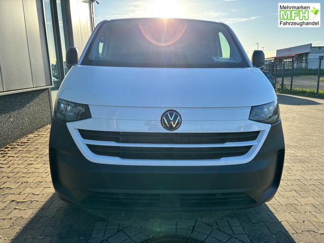 Volkswagen T7 Kastenwagen Basis 2.0 TDI 170PS AUTOMATIK LANG, Wei&szlig;, HECKFL&Uuml;GELT&Uuml;REN, 2-Zonen-Klimautomatik, M-Lederlenkrad, Anh&auml;ngerkupplung, Parksensoren vorn/hinten, R&uuml;ckfahrkamera, Frontscheibe beheizbar, Ganzjahresreifen, Sitzpaket 46 (inkl. Sitzheizung), Reserverad, 70l Tank 