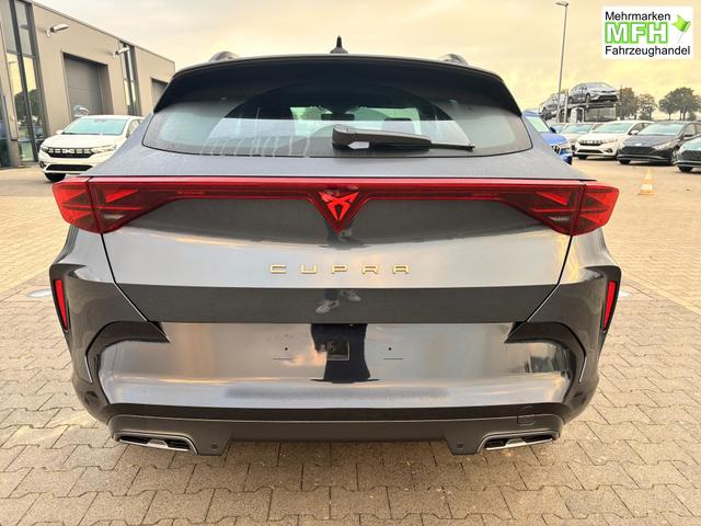 Cupra Formentor Basis 1.5 eHYBRID (PLUG-IN-HYBRID) 204PS DSG, 5 Jahre Garantie, 18" Alufelgen, Voll-LED-Scheinwerfer, 3Z-Climatronic, ACC/Tempomat, Digitales Cockpit, Full Link, Parksensoren v/h, Privacy-Glas, Multifunktions-Lederlenkrad, LED-Nebelscheinwerfer, Dachreling 