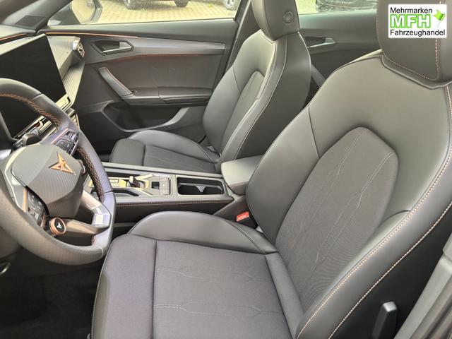 Cupra Formentor Basis 1.5 eHYBRID (PLUG-IN-HYBRID) 204PS DSG, 5 Jahre Garantie, 18" Alufelgen, Voll-LED-Scheinwerfer, 3Z-Climatronic, ACC/Tempomat, Digitales Cockpit, Full Link, Parksensoren v/h, Privacy-Glas, Multifunktions-Lederlenkrad, LED-Nebelscheinwerfer, Dachreling 