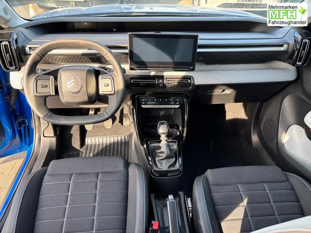 Citro&euml;n C3 NEUES MODELL "MAX" Turbo 100PS, Blau-Metallic, Winterpaket, 17" Alufelgen, Parksensoren hinten, R&uuml;ckfahrkamera, Klimautomatik, Privacy-Glas, Dachreling, Navigation, Head-up-Display, Au&szlig;enspiegel elektr. einstell-/beheiz-/anklappbar, ZV mit Fernbedienung 