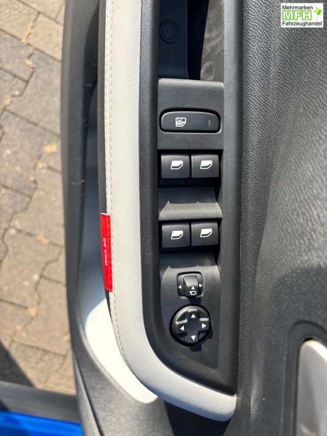 Citro&euml;n C3 NEUES MODELL "MAX" Turbo 100PS, Blau-Metallic, Winterpaket, 17" Alufelgen, Parksensoren hinten, R&uuml;ckfahrkamera, Klimautomatik, Privacy-Glas, Dachreling, Navigation, Head-up-Display, Au&szlig;enspiegel elektr. einstell-/beheiz-/anklappbar, ZV mit Fernbedienung 