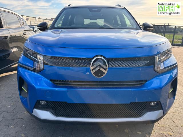 Citro&euml;n C3 NEUES MODELL "MAX" Turbo 100PS, Blau-Metallic, Winterpaket, 17" Alufelgen, Parksensoren hinten, R&uuml;ckfahrkamera, Klimautomatik, Privacy-Glas, Dachreling, Navigation, Head-up-Display, Au&szlig;enspiegel elektr. einstell-/beheiz-/anklappbar, ZV mit Fernbedienung 