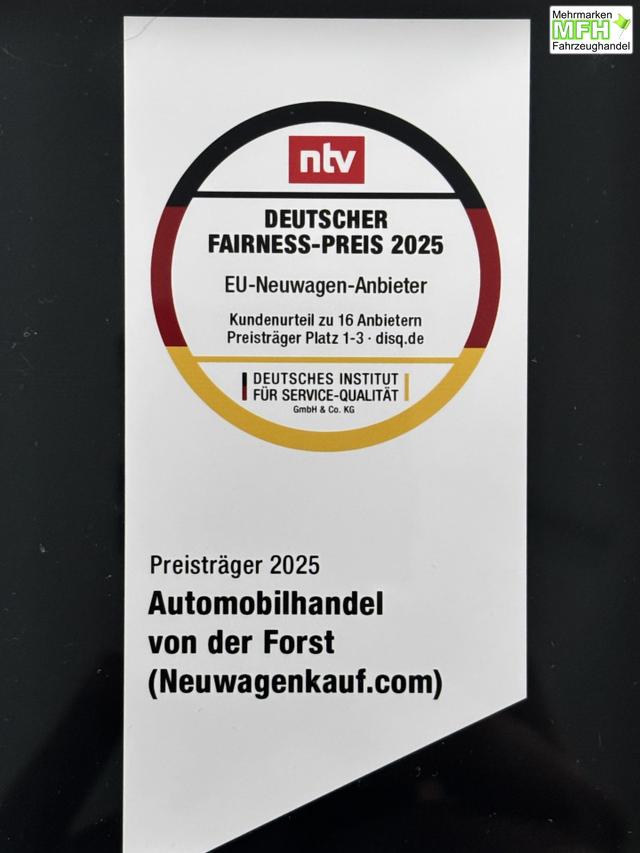 Dacia Duster Journey 1.8 HYBRID 155 AUTOMATIK (Benzin/Elektro), 18" Alufelgen "TAGASAN", Klimaautomatik, Hands-free, Rückfahrkamera, Parksensoren hinten, LED-Scheinwerfer, NAVI MEDIA LIV 10", Abgedunkelte Scheiben, Nebelscheinwerfer, Armlehne, Dachreling, Tempomat 
