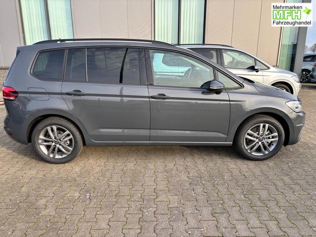 Volkswagen Touran Comfortline 1.5 TSI 150 PS Klima, Parksensoren vo/hi, ACC-Tempomat, Nebelscheinwerfer, Radio Ready2Discover 8", M-Lederlenkrad, Abgedunkelte Scheiben, Dachreling, Digital Cockpit 8" 
