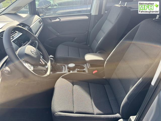 Volkswagen Touran Comfortline 1.5 TSI 150 PS Klima, Parksensoren vo/hi, ACC-Tempomat, Nebelscheinwerfer, Radio Ready2Discover 8", M-Lederlenkrad, Abgedunkelte Scheiben, Dachreling, Digital Cockpit 8" 