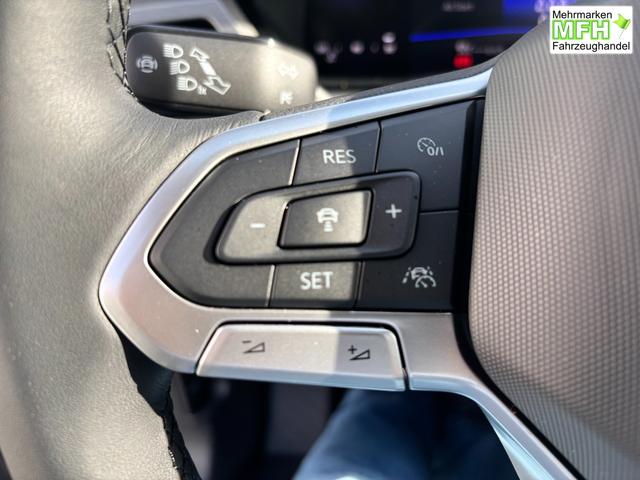 Volkswagen Touran Comfortline 1.5 TSI 150 PS Klima, Parksensoren vo/hi, ACC-Tempomat, Nebelscheinwerfer, Radio Ready2Discover 8", M-Lederlenkrad, Abgedunkelte Scheiben, Dachreling, Digital Cockpit 8" 