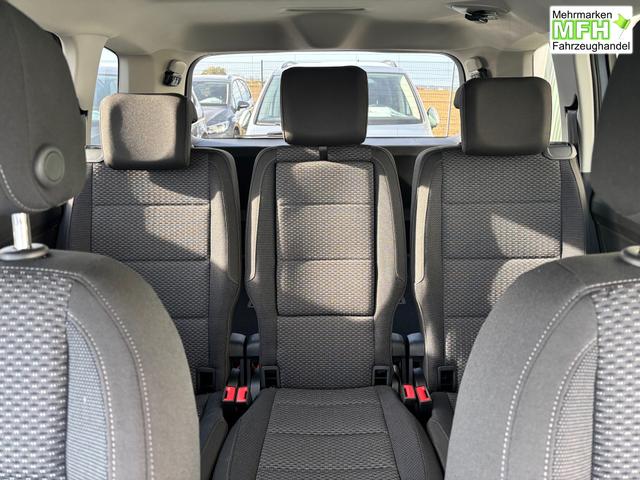 Volkswagen Touran Comfortline 1.5 TSI 150 PS Klima, Parksensoren vo/hi, ACC-Tempomat, Nebelscheinwerfer, Radio Ready2Discover 8", M-Lederlenkrad, Abgedunkelte Scheiben, Dachreling, Digital Cockpit 8" 