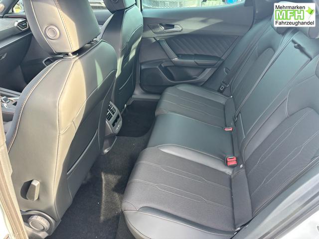 Cupra Formentor Basis 1.5 eHYBRID (PLUG-IN-HYBRID) 204PS DSG, 5 Jahre Garantie, 18" Alufelgen, Voll-LED-Scheinwerfer, 3Z-Climatronic, ACC/Tempomat, Digitales Cockpit, Full Link, Parksensoren v/h, Privacy-Glas, Multifunktions-Lederlenkrad, LED-Nebelscheinwerfer, Dachreling 