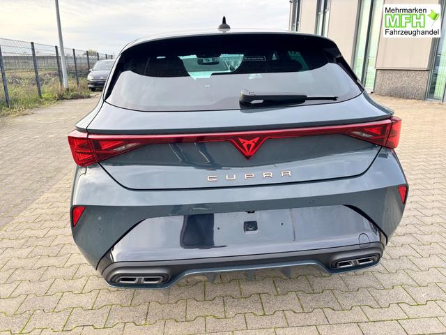 Cupra Leon Basis 2.0 TDI 150PS DSG (AUTOMATIK), 5 Jahre Garantie, 18" Alufelgen, Voll-LED-Scheinwerfer, 3Z-Climatronic, ACC/Tempomat, Digitales Cockpit, Full Link, Parksensoren v/h, Privacy-Glas, Multifunktions-Lederlenkrad, LED-Nebelscheinwerfer 