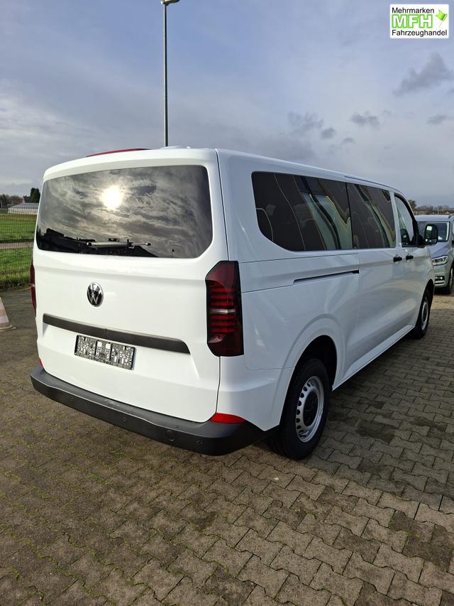 Volkswagen T7 Kombi Basis 2.0 TDI 150PS, 1-Zonen-Klimaautomatik, Parksensoren hinten, Privacy-Glas, 70l-Tank, Radio 13" + Wireless App-Connect, Tempomat, Digitales Cockpit, Keyless Start, Schiebet&uuml;re rechts 