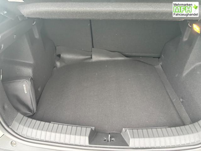 Dacia Duster Expression 1.6 HYBRID 140 AUTOMATIK (Benzin/Elektro), 17" Alufelgen "TERGAN", Klimaanlage, R&uuml;ckfahrkamera, Parksensoren hinten, LED-Scheinwerfer, Radio Media 10" + Smartphone-Spiegelung, Armlehne, Dachreling, Tempomat, Verkehrszeichenerkennung, Spurassistent 