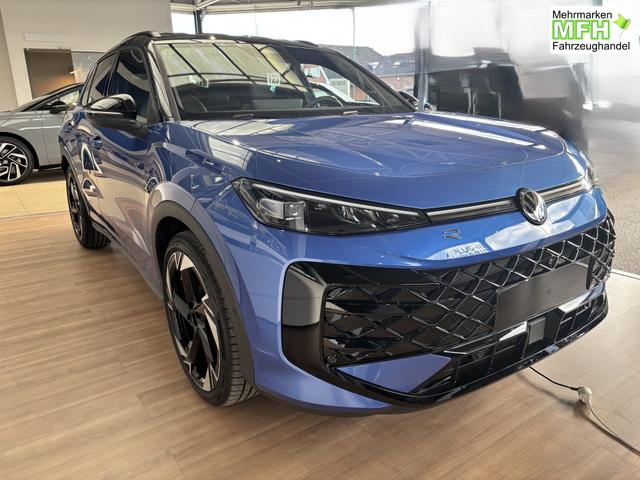 Volkswagen T-Roc Trend 1.5 eTSI mild-hybrid 116PS DSG (AUTOMATIK), Climatronic, Parksensoren vorne/hinten, Radio 10,3" + Wireless App-Connect, Toter-Winkel-Warner, Tempomat, M-Lederlenkrad, Armlehne vorn, LED-Scheinwerfer, Dachreling 