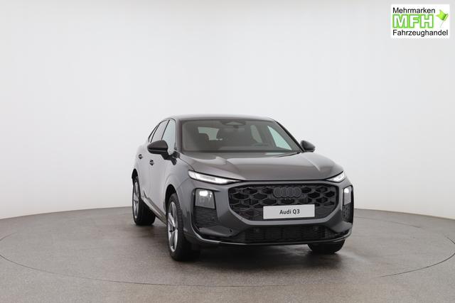 Audi Q3 Sportback Basis 2.0 TFSI quattro (Allrad) 204PS S-Tronic (Automatik), 17" Alufelgen, Elektr. Heckklappe, MMI Navigation plus, Sitzheizung, 3-Zonen-Klimaautomatik, Parksensoren vorn/hinten, M-Lederlenkrad, Tempomat, Virtual Cockpit 