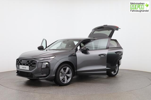 Audi Q3 Sportback Basis 2.0 TFSI quattro (Allrad) 204PS S-Tronic (Automatik), 17" Alufelgen, Elektr. Heckklappe, MMI Navigation plus, Sitzheizung, 3-Zonen-Klimaautomatik, Parksensoren vorn/hinten, M-Lederlenkrad, Tempomat, Virtual Cockpit 