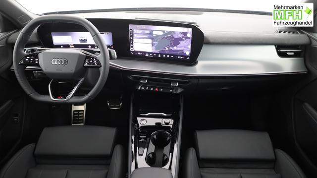 Audi Q3 Sportback Basis 2.0 TFSI quattro (Allrad) 204PS S-Tronic (Automatik), 17" Alufelgen, Elektr. Heckklappe, MMI Navigation plus, Sitzheizung, 3-Zonen-Klimaautomatik, Parksensoren vorn/hinten, M-Lederlenkrad, Tempomat, Virtual Cockpit 
