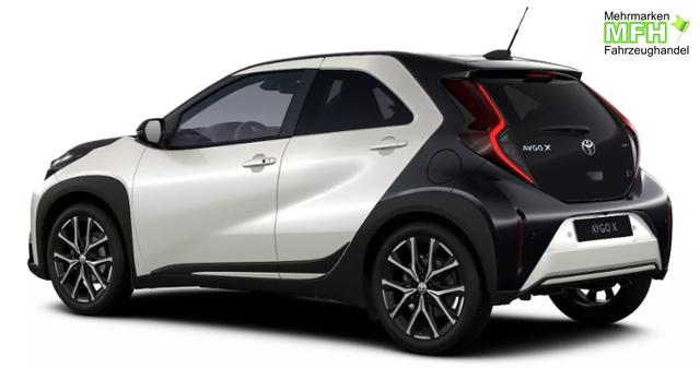 Toyota Aygo X GR Sport 1.5 Hybrid 115PS CVT/AUTOMATIK, 3J Garantie, 18" Alufelgen, Smart Entry, Dach schwarz, Privacy-Glas, Sitzheizung, Parksensoren v/h, R&uuml;ckfahrkamera, 2-Zonen-Klimaautomatik, Audiosystem 10,5" + Cloud-NAVI, Lederlenkrad, ACC, LED-Scheinwerfer, JBL-SOUND 
