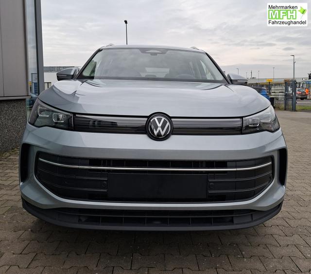 Volkswagen Tiguan LIFE 1.5 eTSI 150PS DSG, Silber-Met, 18" Alu NAPOLI, LED-PLUS-SCHEINWERFER, ELEKTR. HECKKLAPPE, KEYLESS ACCESS, PRIVACY-GLAS, DACHRELING, WINTER-PAKET, ACC, Park Assist, Parksensoren, Kamera, 3-Zonen-Climatronic, Radio/Wireless App-Connect, Digitales Cockpi 