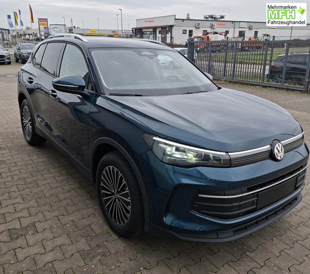 Volkswagen Tiguan LIFE 1.5 eTSI 150PS DSG, Blau-Metallic, 18" Alu NAPOLI, LED-PLUS-SCHEINWERFER, ELEKTR. HECKKLAPPE, KEYLESS ACCESS, PRIVACY-GLAS, DACHRELING, WINTER-PAKET, ACC, Park Assist, Parksensoren, Kamera, 3-Zonen-Climatronic, Radio/Wireless App-Connect, Digitales Cockpi 