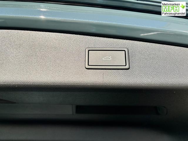 Cupra Leon Sportstourer Basis 1.5 TSI 150PS 6-Gang, 5J Garantie, SCHWARZ-METALLIC, MATRIX-LED, AHK SCHWENKBAR, EDGE-PAKET, DYNAMIC-DESIGN, Elektr. Heckklappe, Dachreling, 18" Alu, Voll-LED-Scheinwerfer, 3Z-Climatronic, ACC/Tempomat, Full Link, Parksensoren v/h, Privacy-Glas 