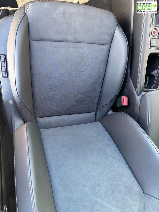 Cupra Leon Sportstourer Basis 1.5 TSI 150PS 6-Gang, 5J Garantie, SCHWARZ-METALLIC, MATRIX-LED, AHK SCHWENKBAR, EDGE-PAKET, DYNAMIC-DESIGN, Elektr. Heckklappe, Dachreling, 18" Alu, Voll-LED-Scheinwerfer, 3Z-Climatronic, ACC/Tempomat, Full Link, Parksensoren v/h, Privacy-Glas 