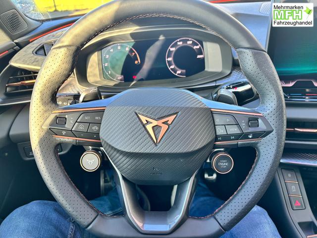 Cupra Terramar Basis 1.5 e-TSI 150PS DSG, 5J Garantie, WEISS-MET, AHK SCHWENKBAR, 19" Alu, NAVIGATION 19"; MATRIX-LED, KESSY, Alarm, Interieur Moon-Light, Elektr. Heckklappe, ACC, Climatronic, Parksensoren vorn/hinten, TOP-VIEW-Kamera,Intelligent-Drive-Paket, HEAD-UP-DISPLAY 