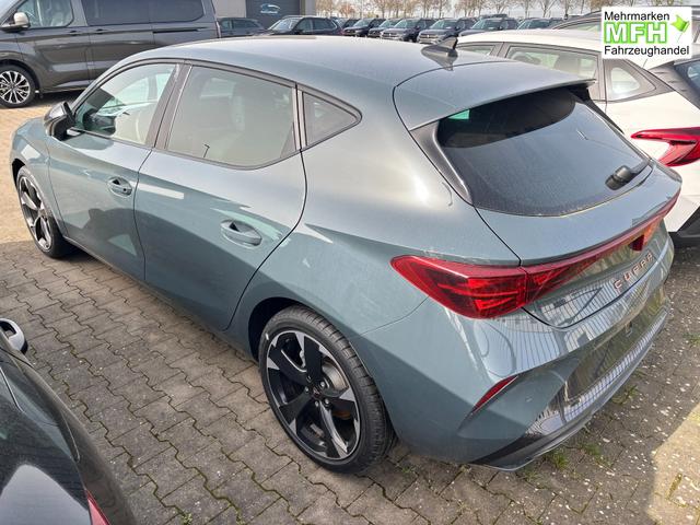 Cupra Leon Basis 1.5 TSI 150PS, 5J Garantie, Fjord-Blau, EDGE-PAKET (KEYLESS, ALARM, R&Uuml;CKFAHRKAMERA), SCHALENSITZE / FAHRERSITZ ELEKTRISCH, SITZHEIZUNG, 18" ALU, LED-Scheinwerfer, 3Z-Climatronic, ACC/Tempomat, Digitales Cockpit, Full Link, Parksensoren v/h, Privacy-Glas 