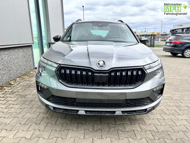 Skoda Kamiq Monte Carlo 1.0 TSI 115PS DSG, GRAU-MET/Dach schwarz, 18" ALU, AHK-VORBEREITUNG, Panoramadach, Matrix-LED, Parksensoren v/h, Kamera, Tempomat, Virtual Cockpit (8"!!), Kessy, Winter-Paket, Climatronic, Radio 8", SmartLink, NSW, Sport-M-Lederlenkrad beheizt, Dachreling 