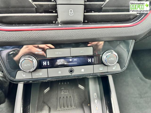 Skoda Kamiq Monte Carlo 1.0 TSI 115PS DSG, GRAU-MET/Dach schwarz, 18" ALU, AHK-VORBEREITUNG, Panoramadach, Matrix-LED, Parksensoren v/h, Kamera, Tempomat, Virtual Cockpit (8"!!), Kessy, Winter-Paket, Climatronic, Radio 8", SmartLink, NSW, Sport-M-Lederlenkrad beheizt, Dachreling 