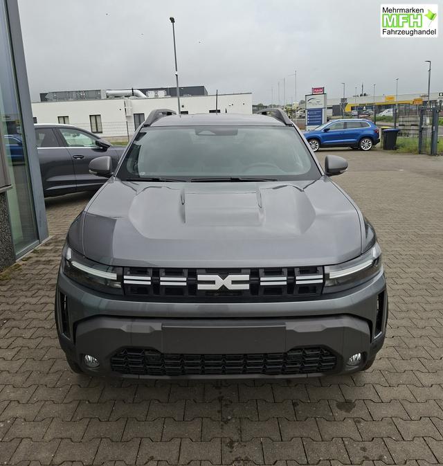 Dacia Duster Journey hybrid-G 150 (Benzin+LPG) 4x4 (ALLRAD) AUTOMATIK, GRAU-MET+WINTER-PAKET (Vordersitze/Lenkrad/Frontscheibe beheizt) + PARKING-PAKET (Toter-Winkel-Assistent, 360&deg;-Kamera, Parksensoren vorn), hinten, Klimaautomatik, Tempomat, NAVI, 18" ALU 