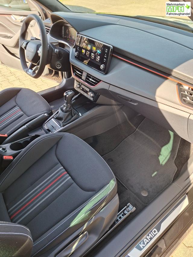 Skoda Kamiq Monte Carlo 1.5 TSI 150PS DSG, 5J GARANTIE, Schwarz-Perleffekt, 18" ALU, AHK SCHWENKBAR, Panoramadach, Matrix-LED, Parksensoren v/h, Kamera, Tempomat, Virtual Cockpit (8"!!), Kessy, Winter-Paket, Climatronic, Radio 8", SmartLink, NSW, Sport-M-Lederlenkrad beheizt 