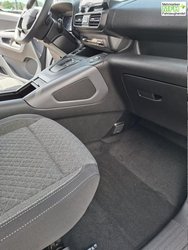 Opel Combo N1 Edition 1.5 Diesel 130PS AUTOMATIK, 5-Sitzer, Kontrast-Grau Metallic, NAVI, Parksensoren hinten, R&uuml;ckfahrkamera, KEYLESS, 2-Zonen-Klimaautomatik, Schiebet&uuml;re links/rechts, 16" Alu, Abgedunkelte Scheiben Tempomat, IntelliLux Matrix-Licht 
