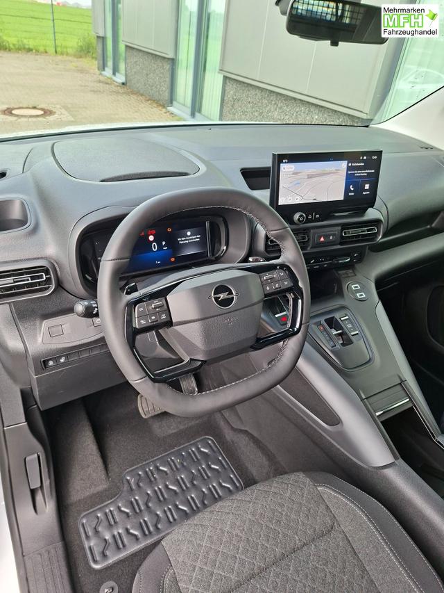 Opel Combo N1 Edition 1.5 Diesel 130PS AUTOMATIK, 5-Sitzer, Karbon-Schwarz Metallic, NAVI, Parksensoren hinten, R&uuml;ckfahrkamera, KEYLESS, 2-Zonen-Klimaautomatik, Schiebet&uuml;re links/rechts, 16" Alu, Abgedunkelte Scheiben Tempomat, IntelliLux Matrix-Licht 