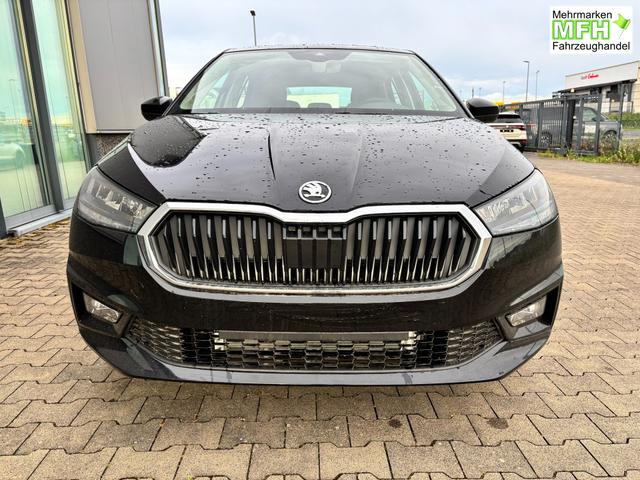 Skoda Fabia Extra Plus 1.0 TSI 116PS, 5 Jahre Garantie, BLACK-MAGIC METALLIC, CLIMATRONIC, BEHEIZTE FRONTSCHEIBE, SITZHEIZUNG, M-Lederlenkrad BEHEIZT, 15" ALU, Parksensoren hinten, R&uuml;ckfahrkamera, Infotainment 8", Virtual Cockpit, Tempomat, NSW, Wireless SmartLink 