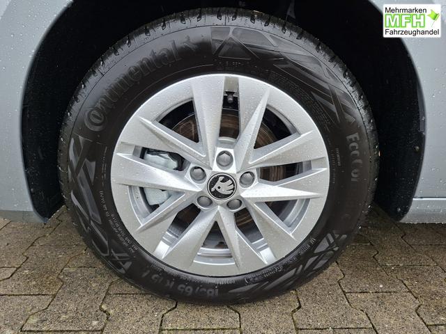 Skoda Fabia Extra Plus 1.0 TSI 116PS, 5 Jahre Garantie, SMOKEY-SILBER METALLIC, CLIMATRONIC, BEHEIZTE FRONTSCHEIBE, SITZHEIZUNG, M-Lederlenkrad BEHEIZT, 15" ALU, Parksensoren hinten, R&uuml;ckfahrkamera, Infotainment 8", Virtual Cockpit, Tempomat, NSW, Wireless SmartLink 