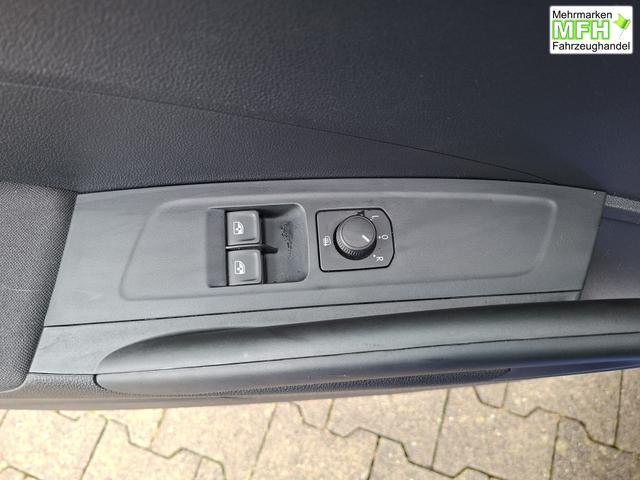 Skoda Fabia Extra 1.0 80PS, 5 Jahre Garantie, Energy-Blau, Klimaanlage, Parksensoren hinten, Infotainment 8", Virtual Cockpit, LED-Scheinwerfer, Nebelscheinwerfer, Wireless SmartLink (Navi-Funktion &uuml;ber Smartphone), Armlehne vorn, Fu&szlig;matten 