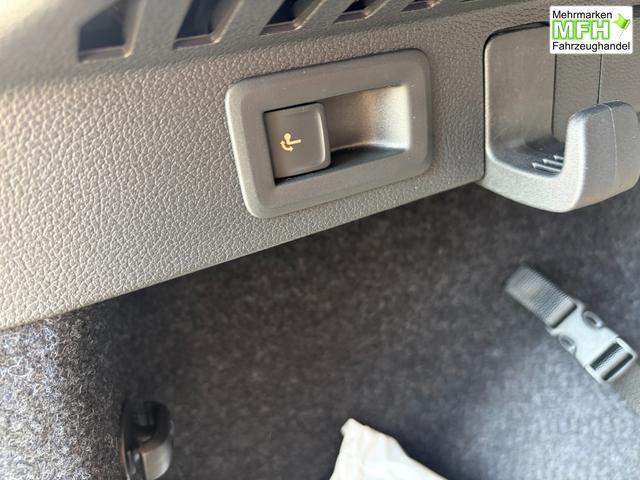 Skoda Kamiq Selection 1.0 TSI 115PS, 5J GARANTIE, Grau-METALLIC, ELEKTR. HECKKLAPPE, ANH&Auml;NGERKUPPLUNG, BEH. FRONTSCHEIBE, Sitzheizung, Lenkradheizung, Ladeboden var, ACC, SIDE Assist, Virtual Cockpit 10", Parksensoren v/h, Kamera, KESSY, Privacy-Glas, 16" Alu, Climatronic 