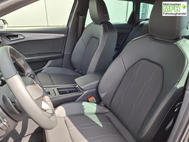 Cupra Leon Sportstourer Basis 1.5 eTSI 150PS DSG (AUTOMATIK), GRAU-MET, ANH&Auml;NGERKUPPLUNG, ELEKTR. HECKKLAPPE, KESSY, ALARM, R&Uuml;CKFAHRKAMERA, 18" Alu, Sitzheizung, M-Lederlenkrad beheizt, Parksensoren vorne und hinten, Adaptiver Tempomat, 3-Zonen-Climatronic, Radio 12,9" + Full Link 
