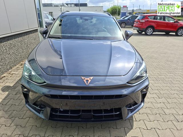 Cupra Leon Sportstourer Basis 1.5 eTSI 150PS DSG (AUTOMATIK), GRAU-MET, ANH&Auml;NGERKUPPLUNG, ELEKTR. HECKKLAPPE, KESSY, ALARM, R&Uuml;CKFAHRKAMERA, 18" Alu, Sitzheizung, M-Lederlenkrad beheizt, Parksensoren vorne und hinten, Adaptiver Tempomat, 3-Zonen-Climatronic, Radio 12,9" + Full Link 